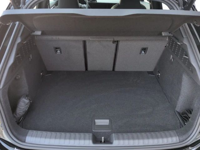 Audi A3 35 TFSI S-Line Sedan