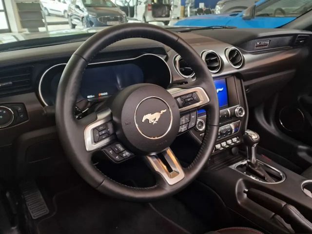 Ford Mustang Convertible GT 5.0 V8