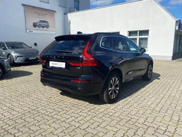 Volvo XC60 Momentum