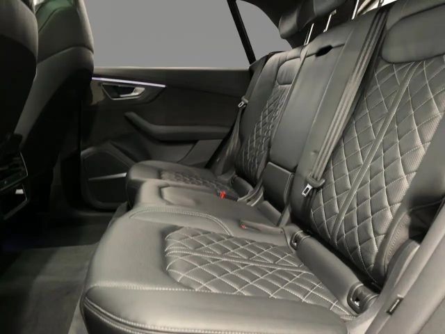 Audi SQ8 TFSI tiptr. STDHZG 360°K MATRIX NACHTS HUD P
