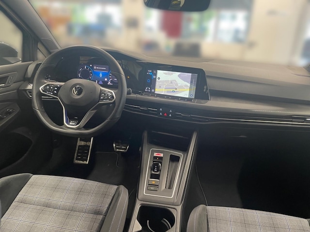 Volkswagen Golf Business GTE Plus