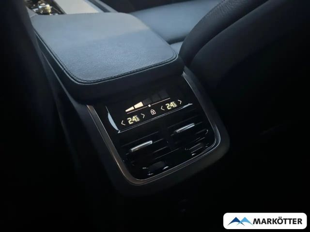 Volvo XC90 AWD R-Design T8