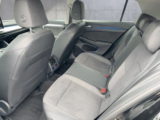 Volkswagen Golf DSG Life