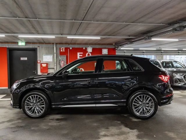 Audi Q3 45 TFSI Hybride S-Line