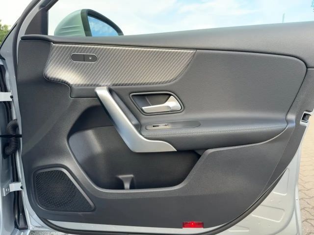 Mercedes-Benz A 180 Progressive