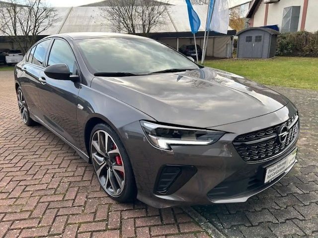 Opel Insignia GSi 4x4