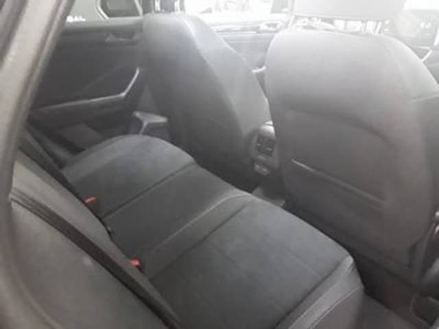 Volkswagen T-Roc 1.5 TSI DSG R-Line