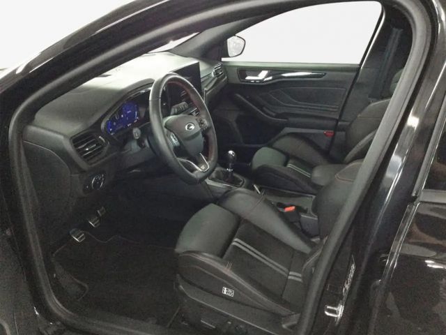 Ford Focus EcoBoost ST Line