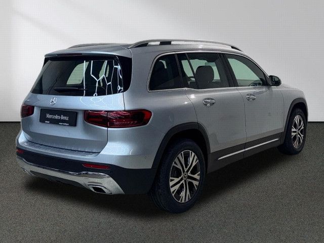 Mercedes-Benz GLB 180 