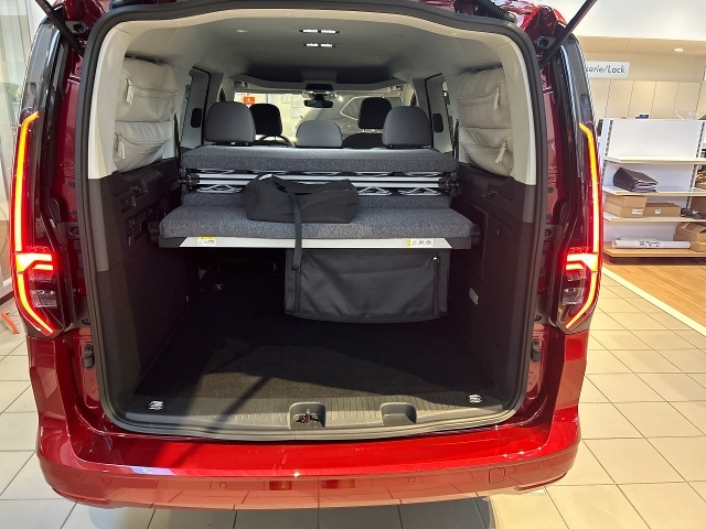 Volkswagen Caddy 1.5 TSI DSG Maxi