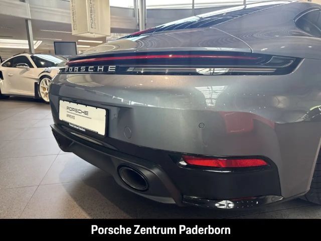 Porsche 992 Carrera Coupé