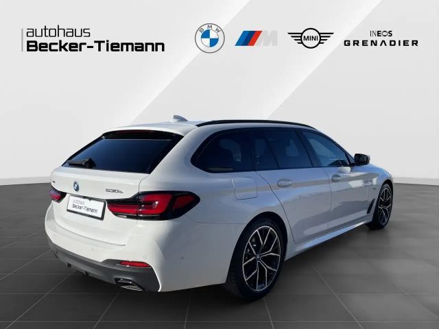 BMW 530 530e M-Sport Touring xDrive