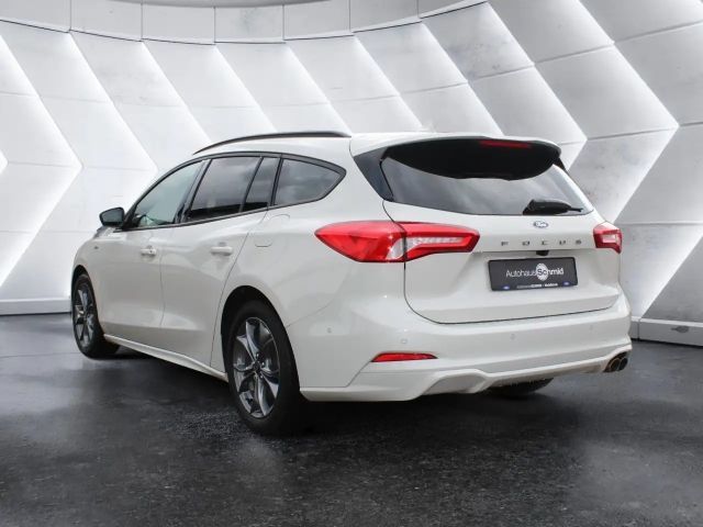Ford Focus ST Line Wagon