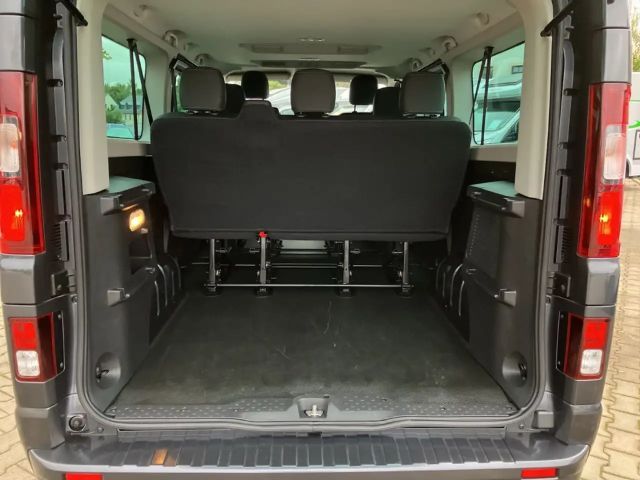 Renault Trafic EDC Evolution Grand dCi 150