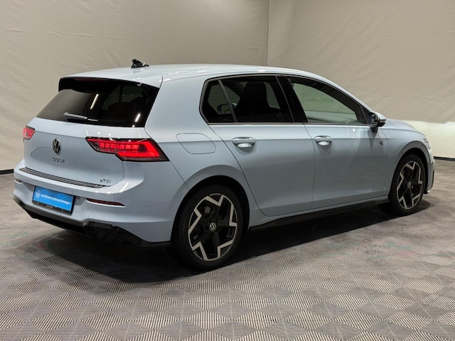 Volkswagen Golf 1.5 eTSI DSG R-Line