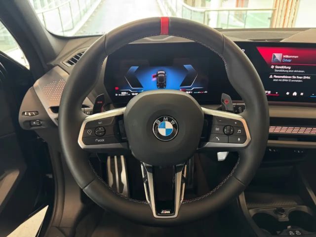 BMW 135 Sedan xDrive