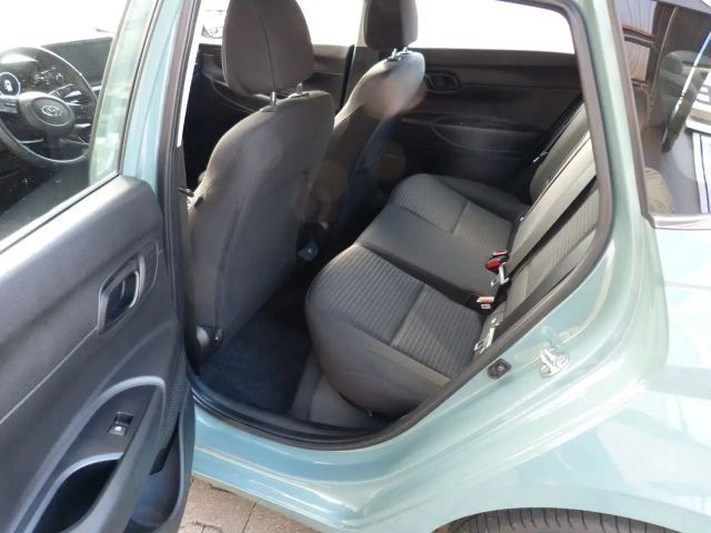 Hyundai i20 Advanced VOLL-LED APPLE KAMERA SHZ LHZ