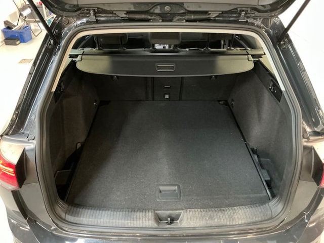 Volkswagen Golf 1.5 eTSI DSG Golf VIII Variant