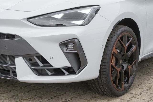 Cupra Leon 2.0 TSI DSG Sportstourer VZ