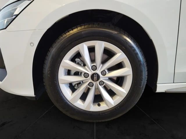 Audi A3 30 TFSI Sedan