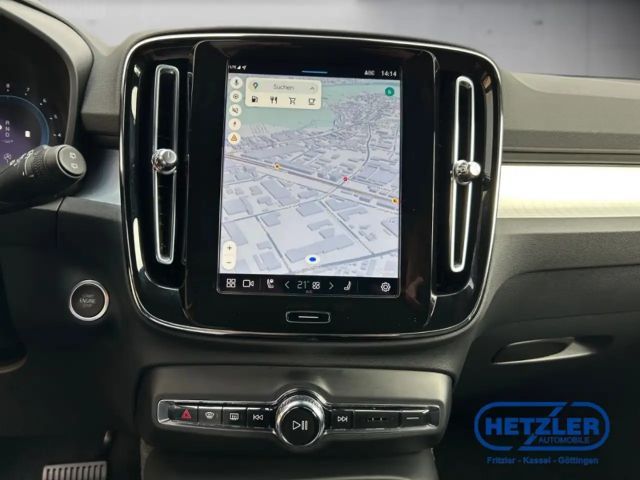 Volvo XC40 Dark Plus