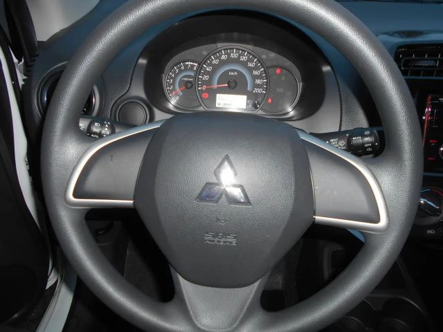 Mitsubishi Space Star Star