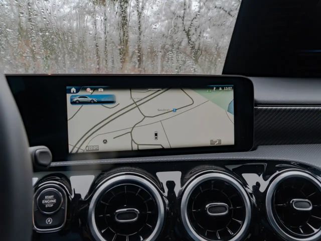 Mercedes-Benz A 200 Progressive