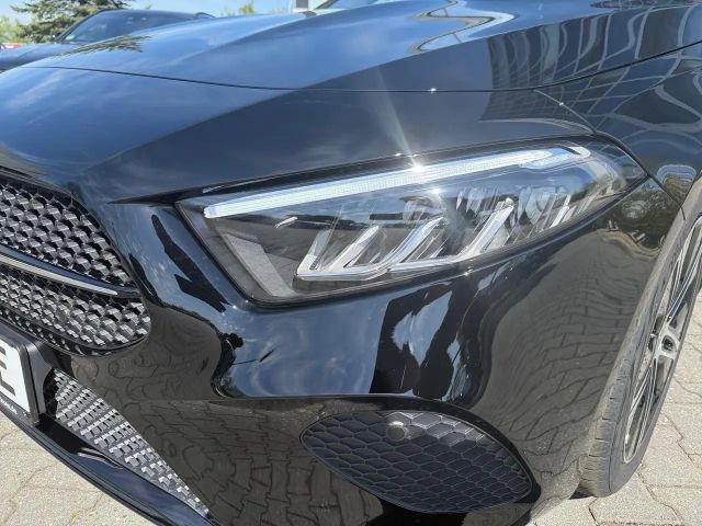 Mercedes-Benz A 200 Progressive