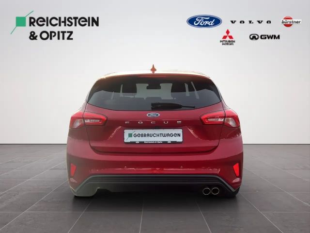 Ford Focus EcoBoost ST Line