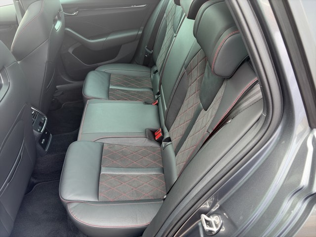 Skoda Octavia 2.0 TSI Combi RS