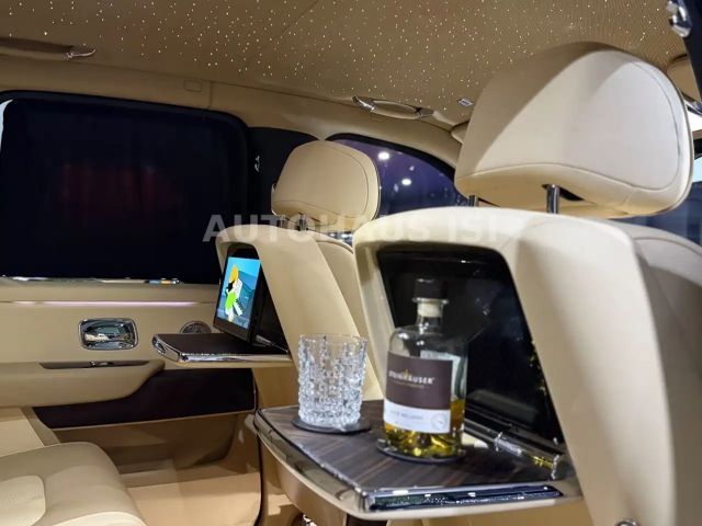 Rolls-Royce Cullinan NOVITEC WIDEBODY,VIP,24",STARLIGHT