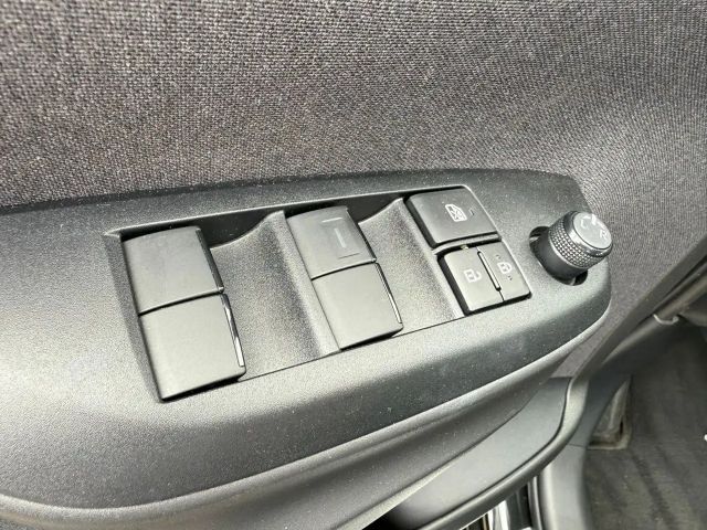 Toyota Yaris Hatchback Hybride Team D