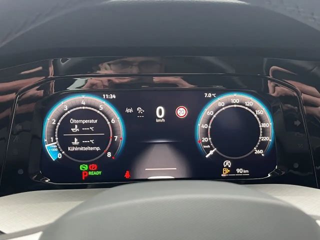 Volkswagen Golf 1.5 eTSI DSG Life Variant