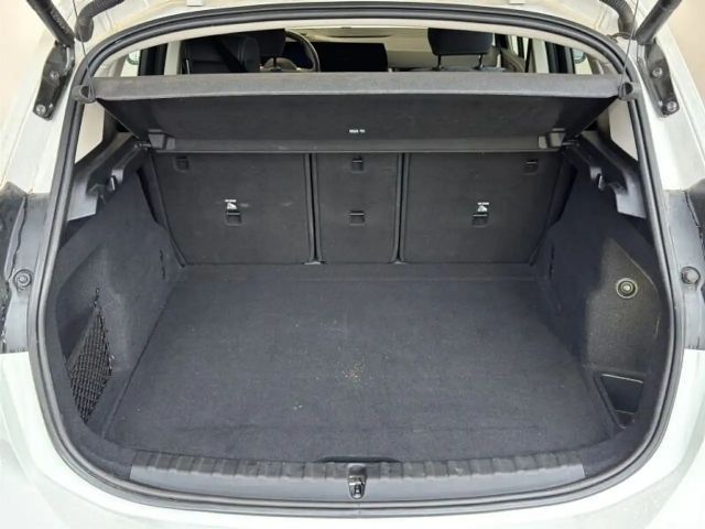 BMW 220 220i Active Tourer