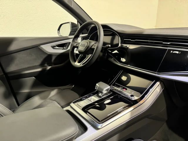 Audi Q8 55 TFSI Hybride Quattro
