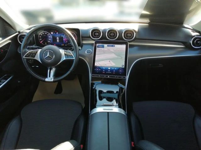 Mercedes-Benz C 220 AVANTGARDE C 220 d Sedan