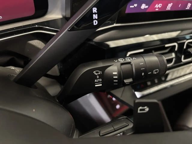 Renault 4 Comfort E-Tech Iconic