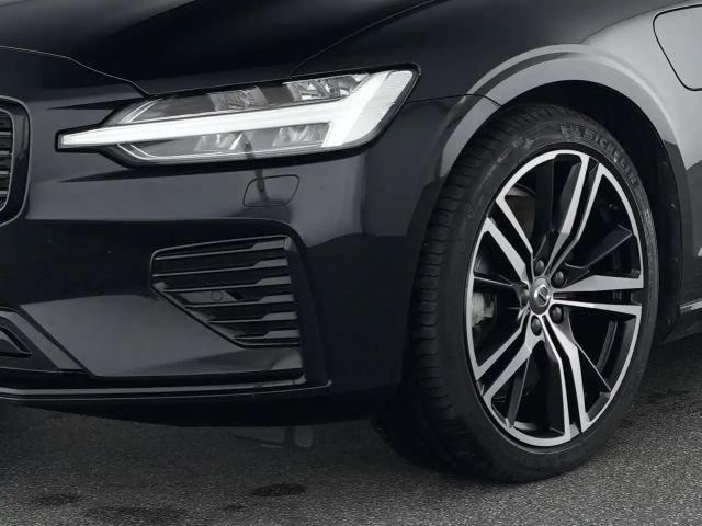 Volvo S60 AWD R-Design Recharge