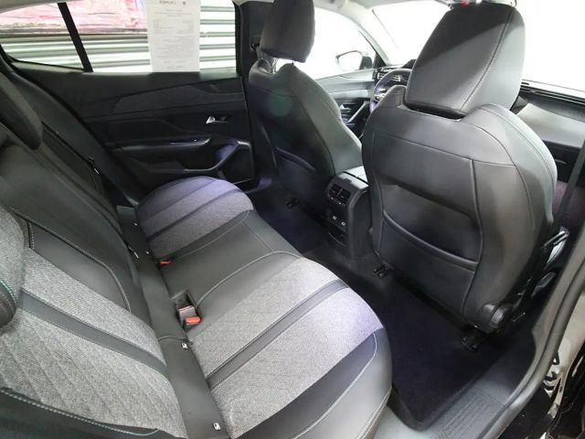Peugeot 408 130 Allure Pack EAT8 PureTech