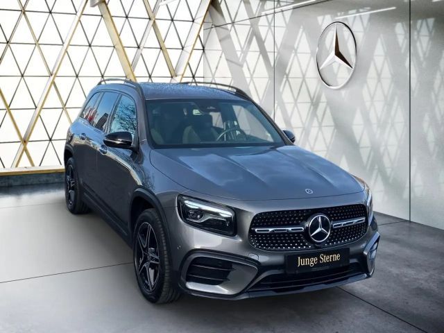 Mercedes-Benz GLB 200 AMG Line GLB 200 d