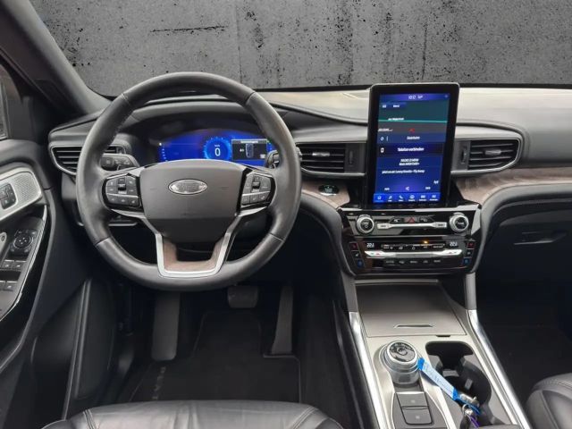 Ford Explorer Platinum Plug in Hybrid