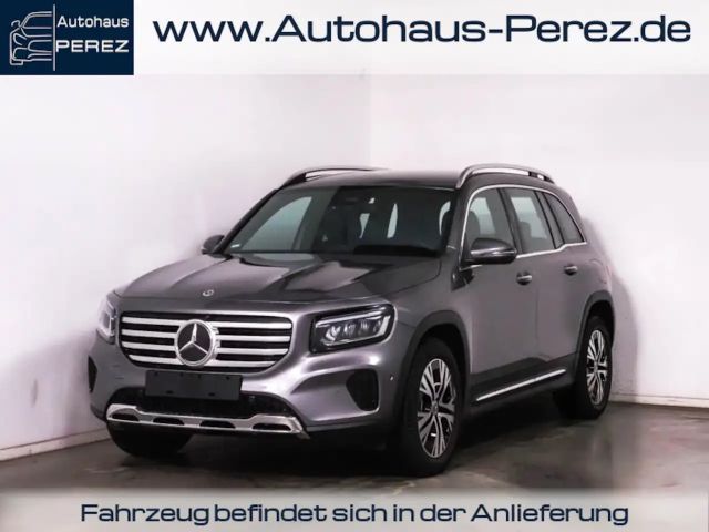 Mercedes-Benz GLB 250 4MATIC Premium