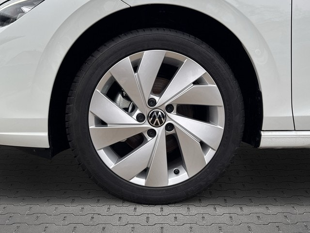 Volkswagen Golf 1.5 TSI Golf VIII Variant