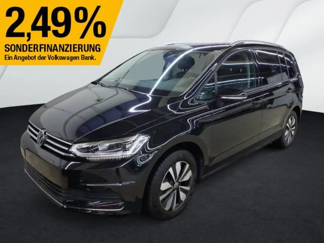 Volkswagen Touran 1.5 TSI DSG