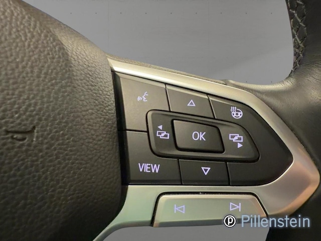 Volkswagen Golf 1.5 TSI Style