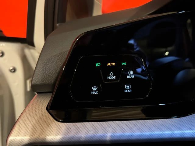 Volkswagen Golf Rabbit TSI