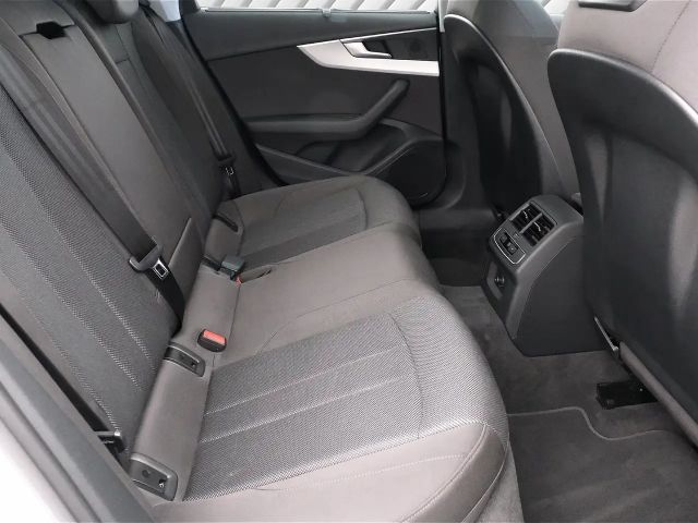 Audi A4 35 TDI Avant