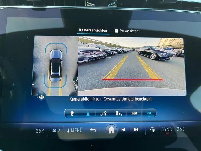 Mercedes-Benz E 200 AMG Line Sedan