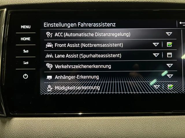 Skoda Karoq 4x4 Style Style