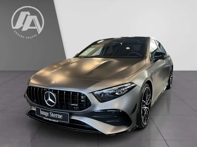 Mercedes-Benz A 35 AMG 4MATIC AMG Line